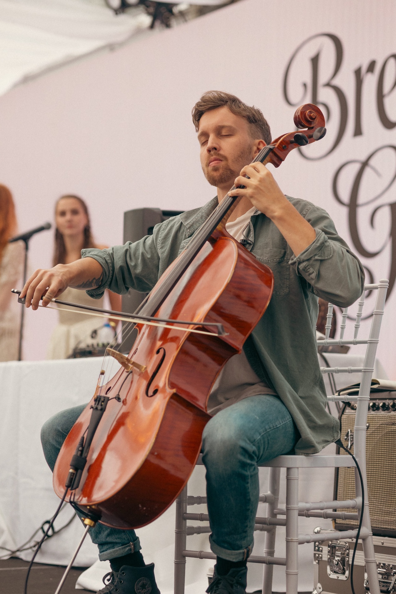 Cellist in performance